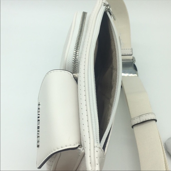 MICHAEL KORS HANOVER MD BELT BAG OPTIC WHITE - Picture 4 of 8
